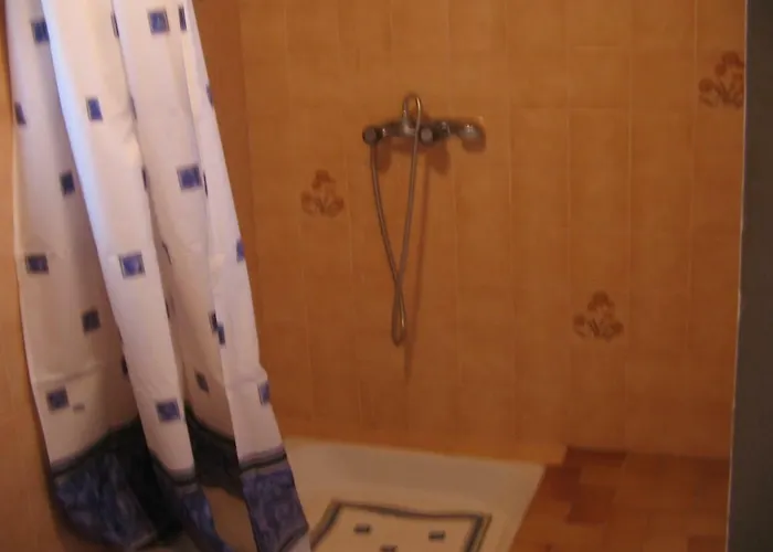 Du Brugayrou Nyaraló