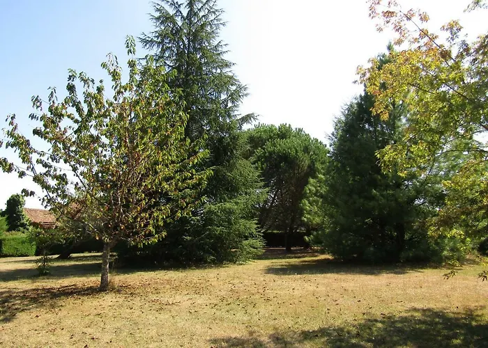 Du Brugayrou Nyaraló