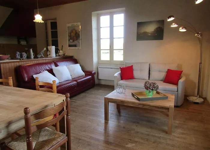 Du Brugayrou Nyaraló